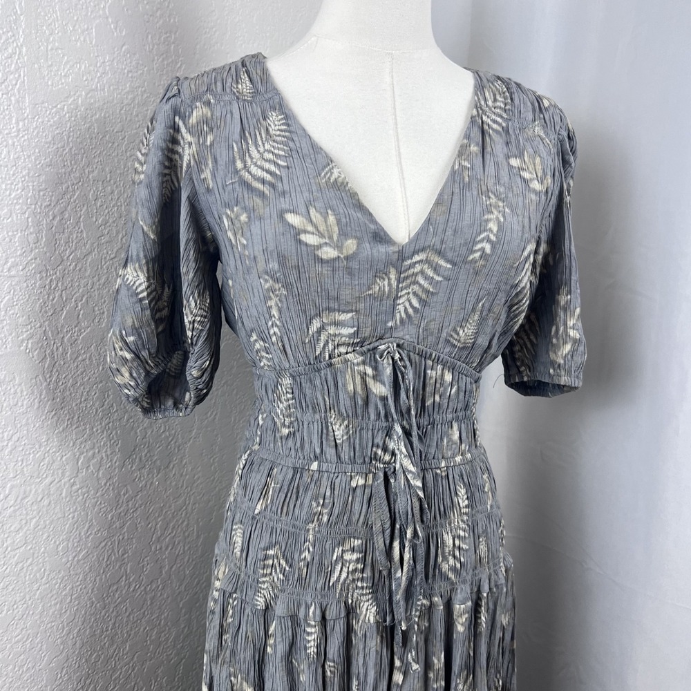 Moon River‎ Midi Dress Womens Small Gray Floral Milkmaid Cottagecore Boho Vacay